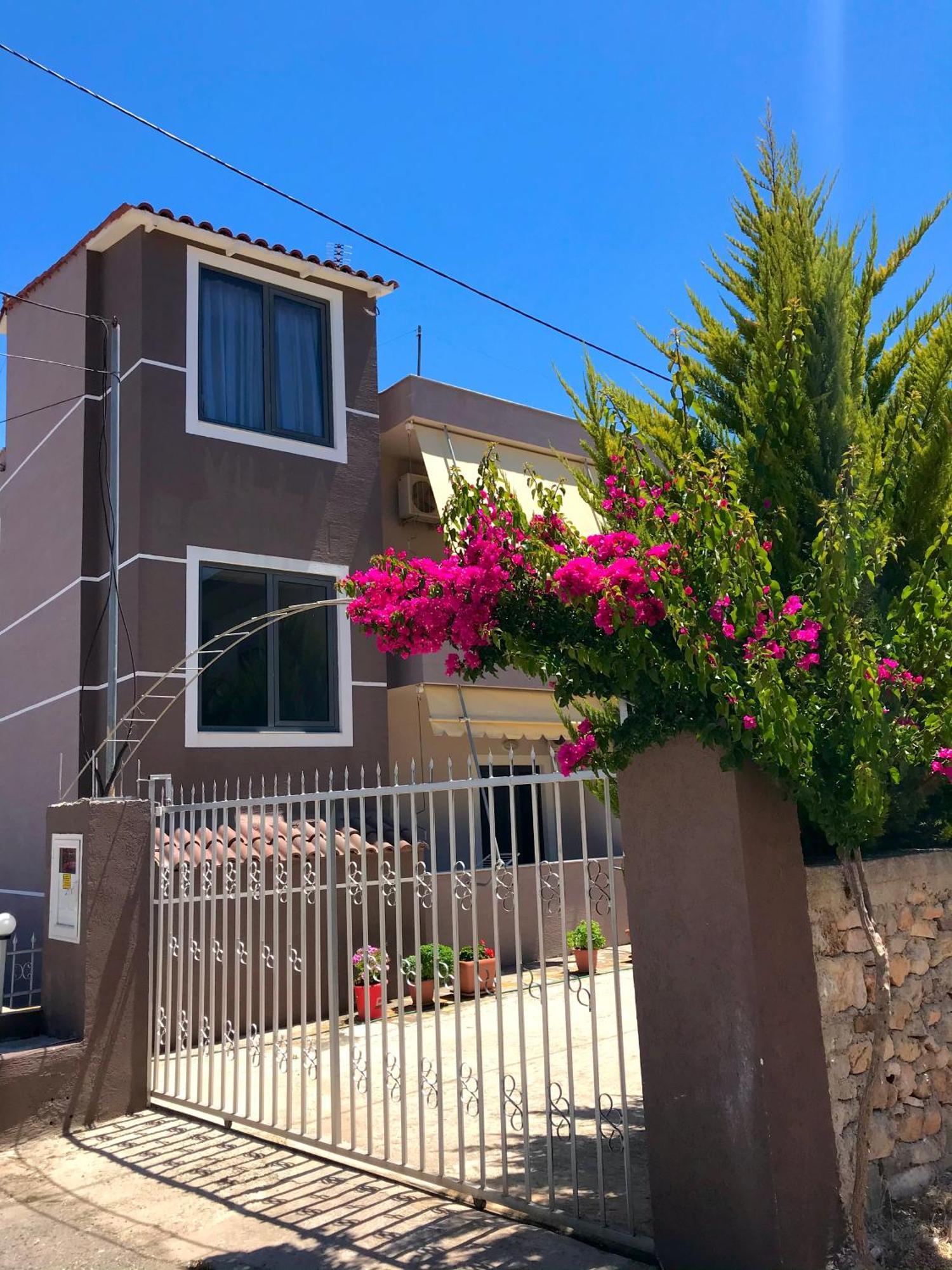 Apartments Villa Dovinefa Ksamil Exterior photo